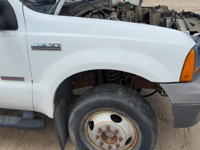 1999-2007 Ford F350 Passenger Right Front Fender Oem White F81Z16005Aa