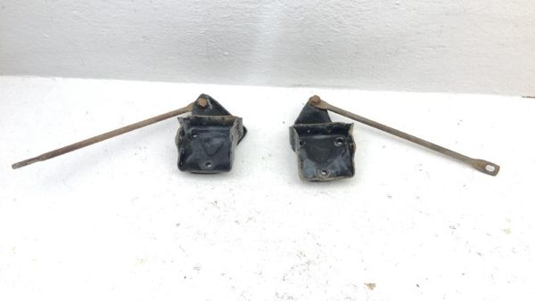 2000 Chevy Silverado 3500 Engine Motor Mount Set With Brackets Braces 7.4L 454 — photo 5