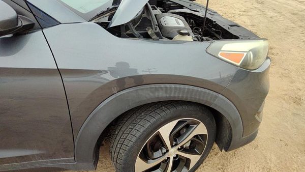 2016 Hyundai Tucson Fender RH Coliseum Grey Z56 — photo 2
