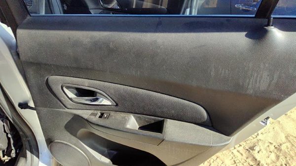 11-16 Cruze Passenger Right Rear Door Trim Panel With Switches Back Black Afo — photo 4
