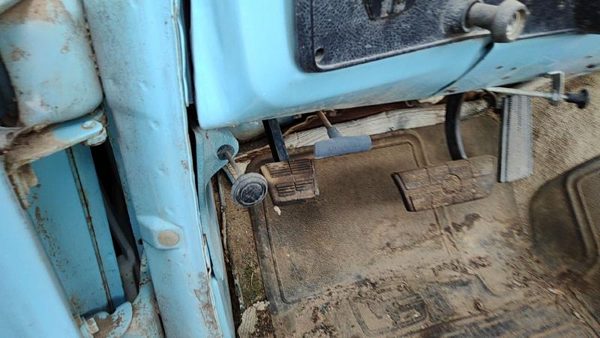 1973-1974 Chevy C10 Parking Brake Pedal Assembly Oem Complete Emergency Unit — photo 1