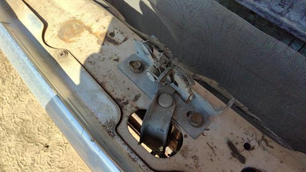 1981-1985 Dodge D350 Hood Latch Assembly With Bracket Oem 04335575 — photo 3