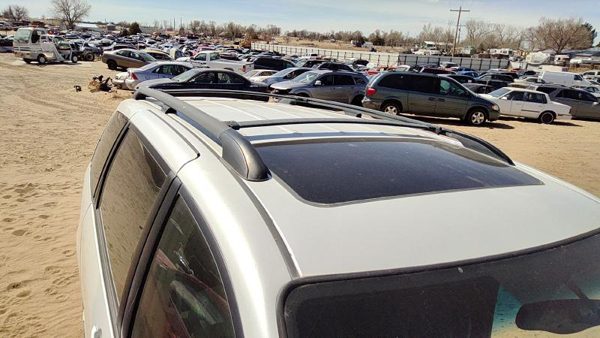 04-10 Toyota Sienna Luggage Rack Cross Bars Only Oem Roof — photo 1
