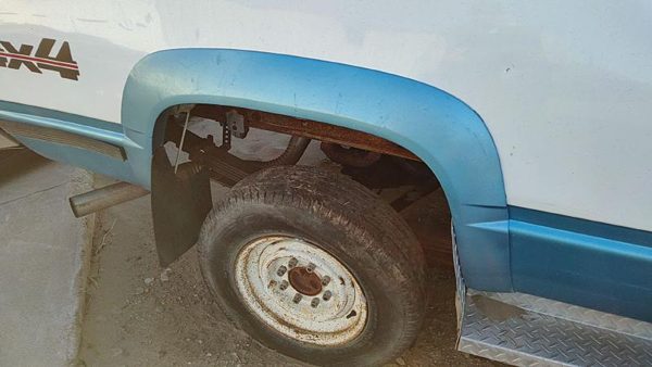 88-00 Gmc Sierra 2500 Passenger Right Rear Wheel Flare Moulding Oem Back — photo 6