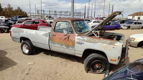 1986 Dodge Ram — vehicle photo 7