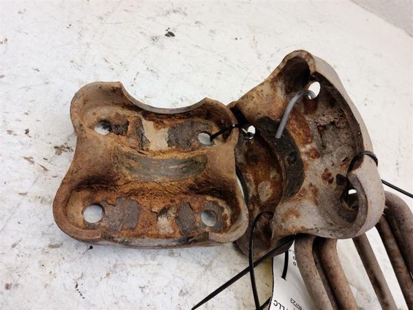 2000 Any Leaf Spring Rear 88-00 Chevrolet 2500 Set Of U-bolts With Mounting — photo 3