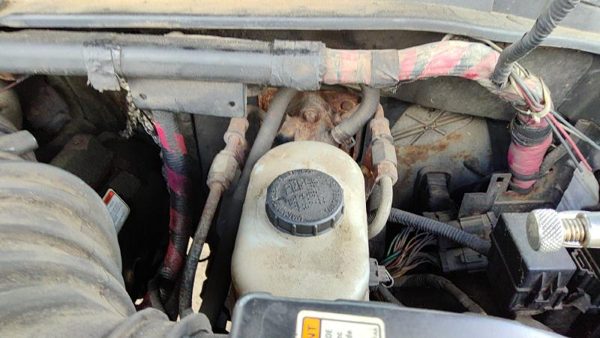 1999-2004 F350 Powerstroke Power Brake Booster With Master Cylinder Pair Set Oem — photo 2
