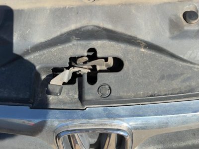 2003-2007 Honda Accord Hood Latch Assembly With Bracket Oem 7461775