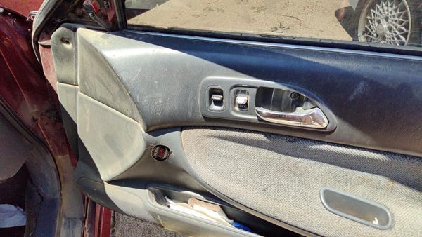 1995 Honda Accord Passenger Right Front Door Trim Panel With Switches Gray — photo 5