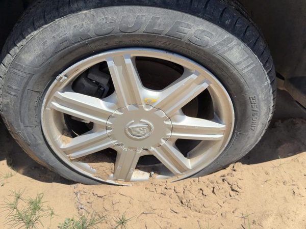 2004 Cadillac Srx 17" Wheel Oem Factory 7 Spoke Rim N93 #2 09594300 — photo 3