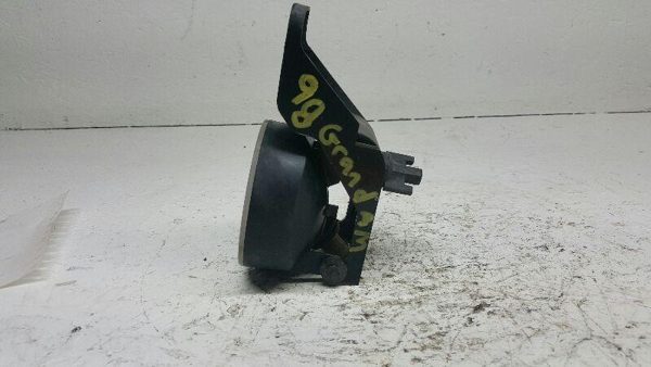 1999-2005 Pontiac Grand Am Corner/Park Light Fog-Driving Bumper Mounted Oem — photo 2