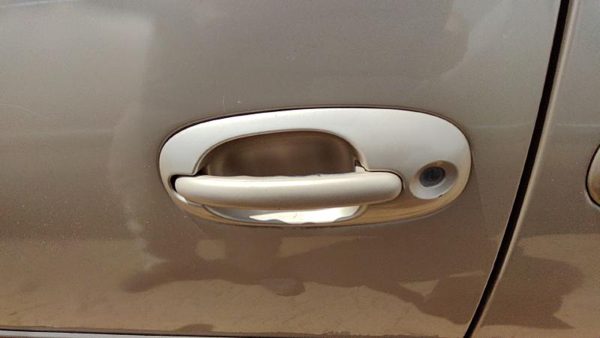 2000 Chrysler Town & Country Driver Left Front Outside Door Handle Oem Gold — photo 2