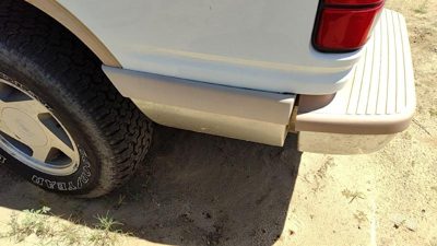1991-1994 Ford Explorer Driver Left Rear Moulding On Quarter Panel Oem White