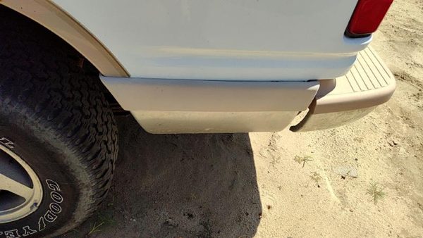 1991-1994 Ford Explorer Driver Left Rear Moulding On Quarter Panel Oem White — photo 5