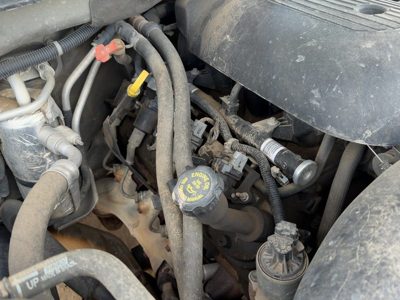 2000-2006 Chevy Suburban Passenger Right Cylinder Head Assembly Oem 5.3L