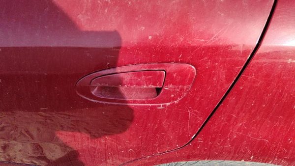 2002-2006 Nissan Altima Driver Left Rear Outside Door Handle Oem Back Red A15 — photo 2