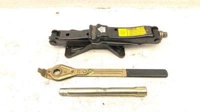 1988-1993 Olds Cutlass Cierra Olds Cutlass Jack Tool Kit Set Assembly Spare Oem