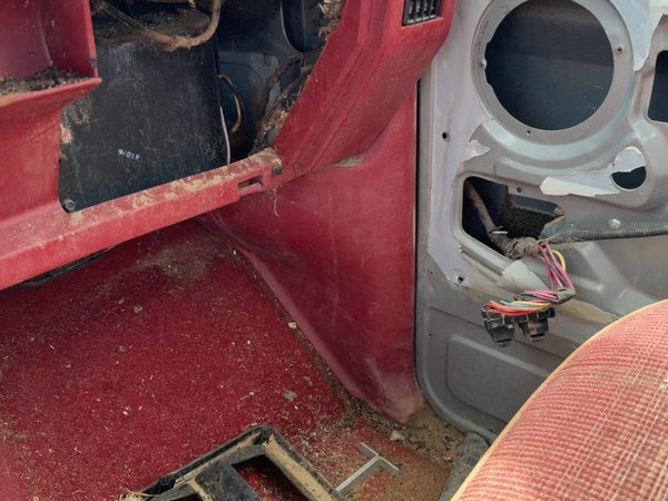1987-1991 Ford F150 Passenger Right Lower Kick Trim Panel Oem Red — photo 1
