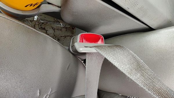2007-2009 Chevy Equinox Driver Left Front Seat Belt Buckle Receiver Oem Gray 142 — photo 4