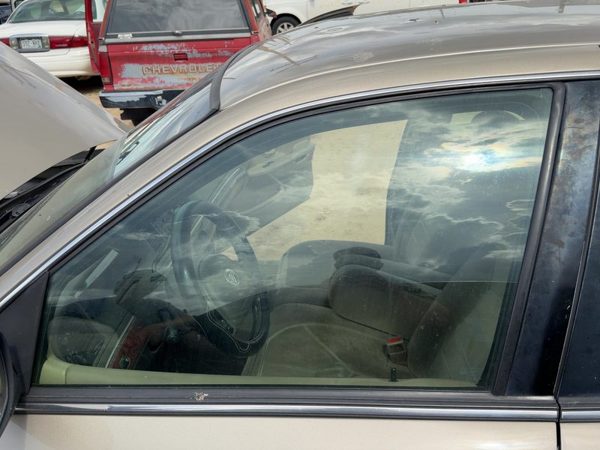 1992-2002 Mercury Grand Marquis Driver Left Front Side Window Door Glass Oem — photo 3