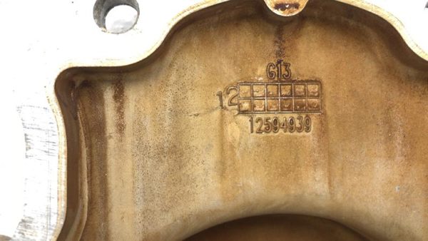 2007-2013 Chevy Silverado Timing Cover Oem 5.3L 6.0L Ls 12594939 — photo 6