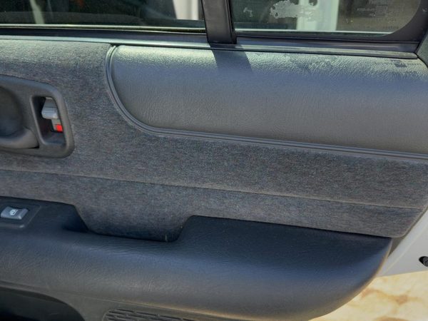 98-03 S10 Blazer Passenger Right Rear Door Trim Panel Switches Back Graphite 12H — photo 4