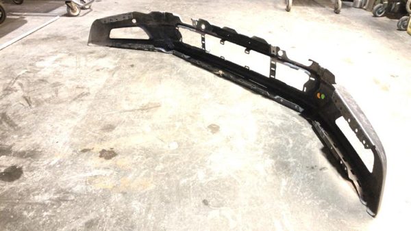 2021 Ftf150 Front Bumper Assy. OEM Brumper Frame W/park Assist OEM ML3Z-17757-H — photo 7
