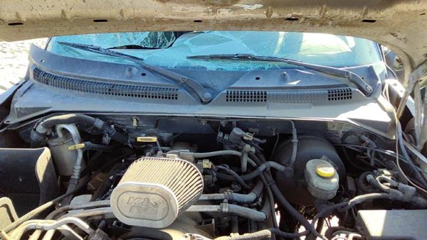 2000 Dodge Dakota Windshield Wiper Cowl Vent Trim Panel Oem Cover — photo 1