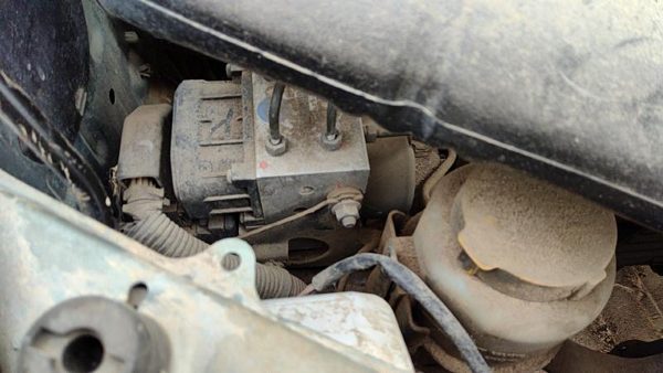 2002-2004 Legacy Outback Complete Anti Lock Brake Pump Unit Oem Abs Module — photo 4
