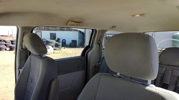 2008-2010 Dodge Grand Caravan Pair Of Front Headrests Oem Left Right Set Seat — photo 1