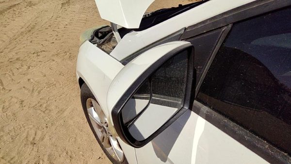 12-14 Focus Ford Focus Driver Left Power Side Mirror Door Mounted Oem White Yz — photo 5