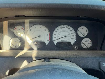 02-04 Grand Cherokee Speedometer Cluster Instrument Gauges Panel Overland Mph