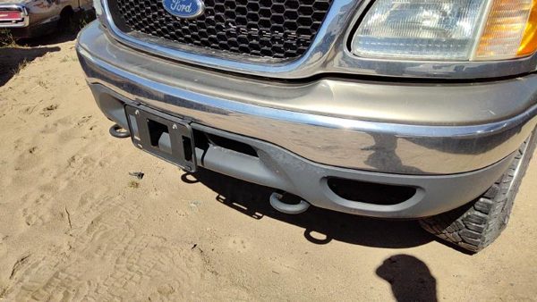 99-02 Ford Expedition Front Bumper With Brackets Assembly Oem Arizona Beige Aq — photo 3