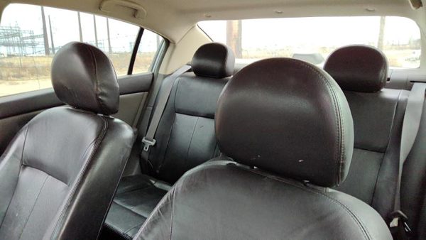 2007-2009 Nissan Sentra Pair Of Front Headrests Oem Left Right Set Seat — photo 4