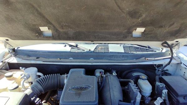 2002-2009 Gmc Envoy Windshield Wiper Cowl Vent Trim Panel Oem Cover — photo 1