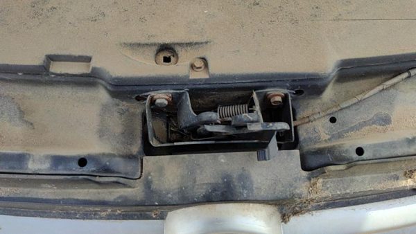 1999-2002 Vw Cabrio Convertible Hood Latch Assembly With Bracket Oem 1E0805591 — photo 2