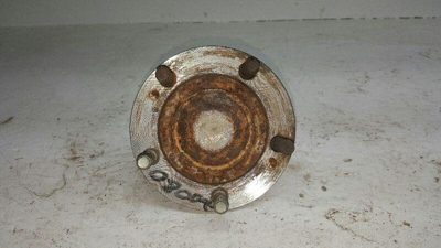 1990-1994 Eagle Talon Wheel Hub Rear Without Abs Mb515400
