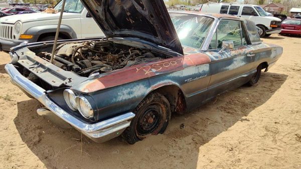 1964 Ford Thunderbird — vehicle photo 3