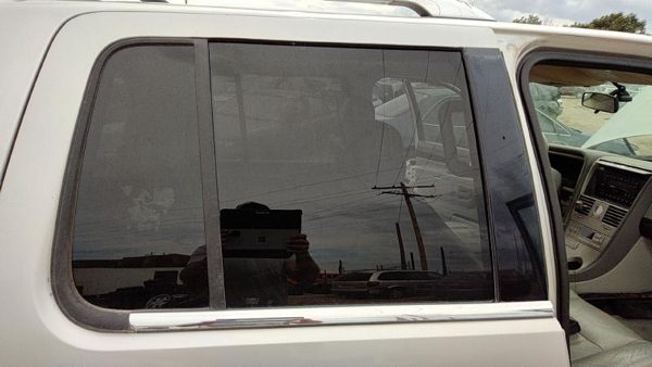 2003-2005 Lincoln Aviator Passenger Right Rear Side Window Door Glass Oem Back — photo 1