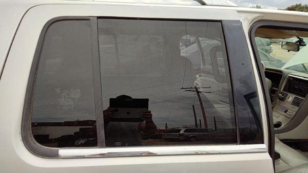 2003-2005 Lincoln Aviator Passenger Right Rear Side Window Door Glass Oem Back — photo 2