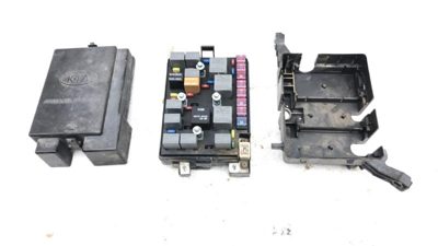 2005 Kia Spectra Engine Fuse Box Power Distribution Panel 2.0L 4 Door 919572F020