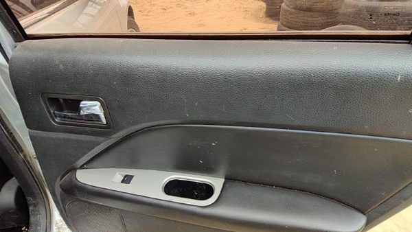 10-12 Fusion Passenger Right Rear Door Trim Panel With Switches Back Charcoal Fw — photo 4