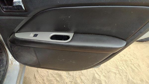 10-12 Fusion Passenger Right Rear Door Trim Panel With Switches Back Charcoal Fw — photo 7