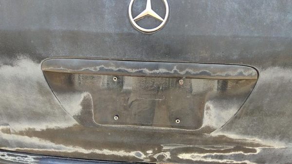 98-99 Ml320 Mercedes Ml320 License Plate Trim Surround Panel Tail Trunk Finish — photo 2