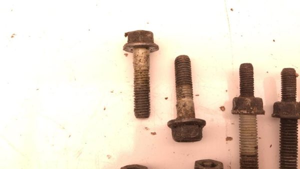 1999-2006 Chevy Suburban 1500 4L60 Transmission Mount Bolts Oem Factory Hardware — photo 2