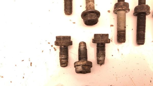 1999-2006 Chevy Suburban 1500 4L60 Transmission Mount Bolts Oem Factory Hardware — photo 4