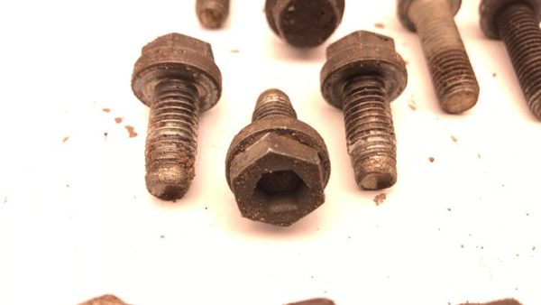 1999-2006 Chevy Suburban 1500 4L60 Transmission Mount Bolts Oem Factory Hardware — photo 5