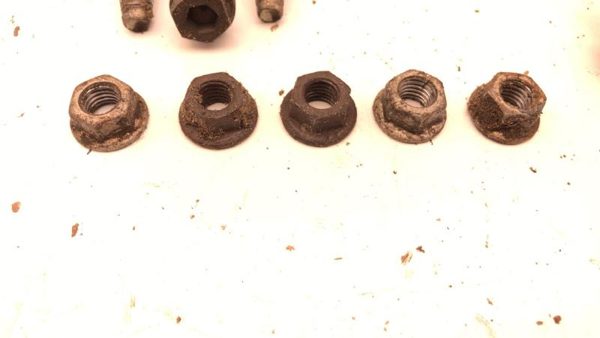 1999-2006 Chevy Suburban 1500 4L60 Transmission Mount Bolts Oem Factory Hardware — photo 6