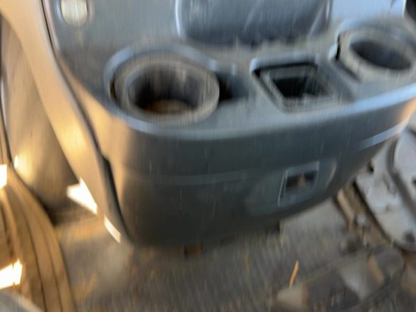 2000 Chevy Express 2500 Center Console Dog House Oem Assembly Grey 92G 15002444 — photo 3
