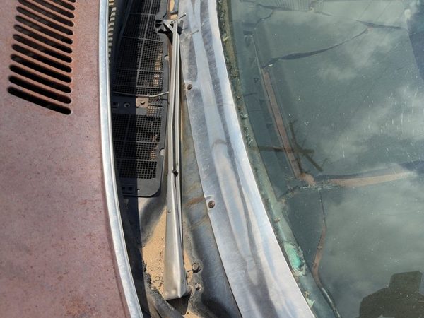 1974 Chevy Impala Driver Left Windshield Wiper Arm Oem Blade Lever — photo 1